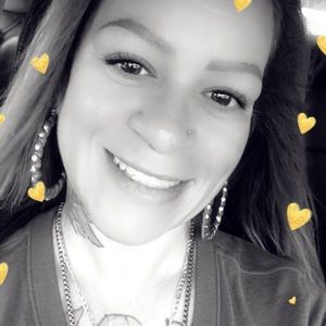 Meet your Posher, Annette